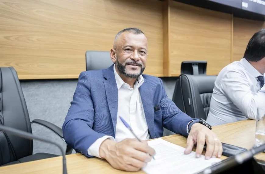 Flávio Comajo reforça fiscalização e cobra respostas da Prefeitura sobre áreas sensíveis da saúde