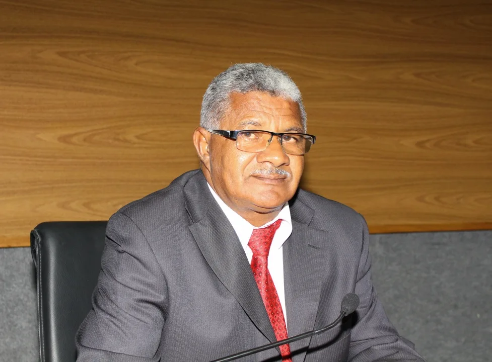 Vereador Mané do América cobra solicitações feitas