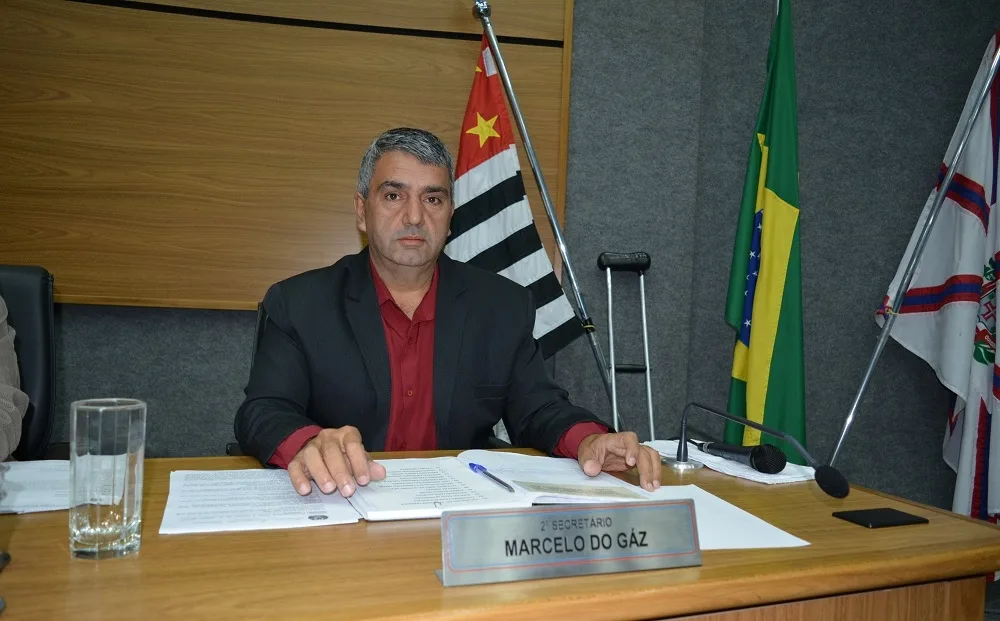 Marcelo do gás intercede por moradores da Vila Abrão