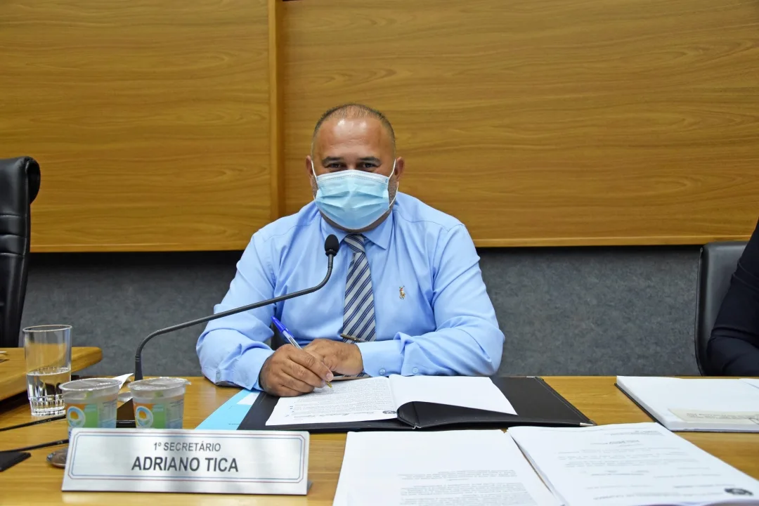 Adriano Tica quer implantação da “Bolsa Jovem Talento Esportivo”