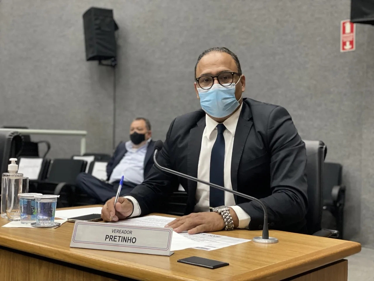 Pretinho apresenta Moção de Repúdio à Sabesp