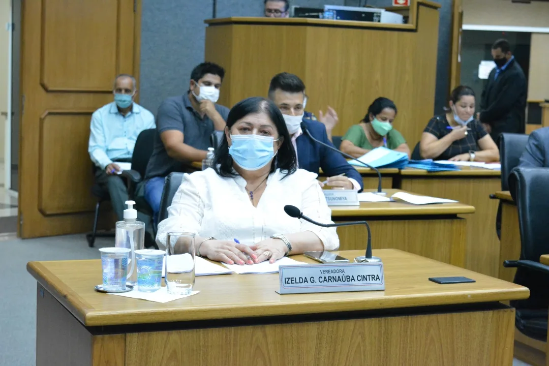 Izelda apresentou Moção de Apelo por munícipes que utilizam o ônibus com destino a Jundiaí