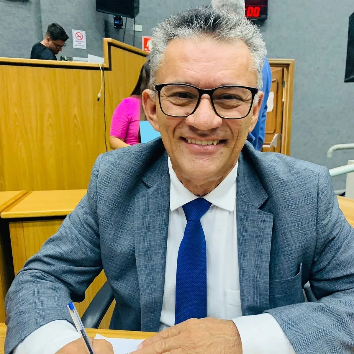 Vereador Tarcísio apresenta diversas indicações para melhorias em Cajamar