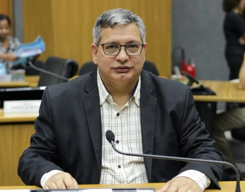 Vereador Adilson Aparecido propõe melhorias na infraestrutura dos bairros