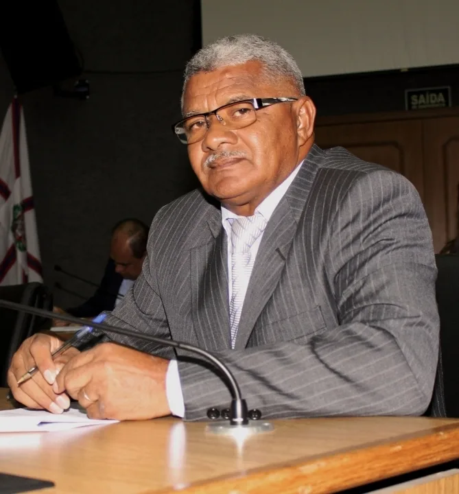 Vereador Mané do América propõe melhorias no conforto e bem-estar no Hospital Municipal 