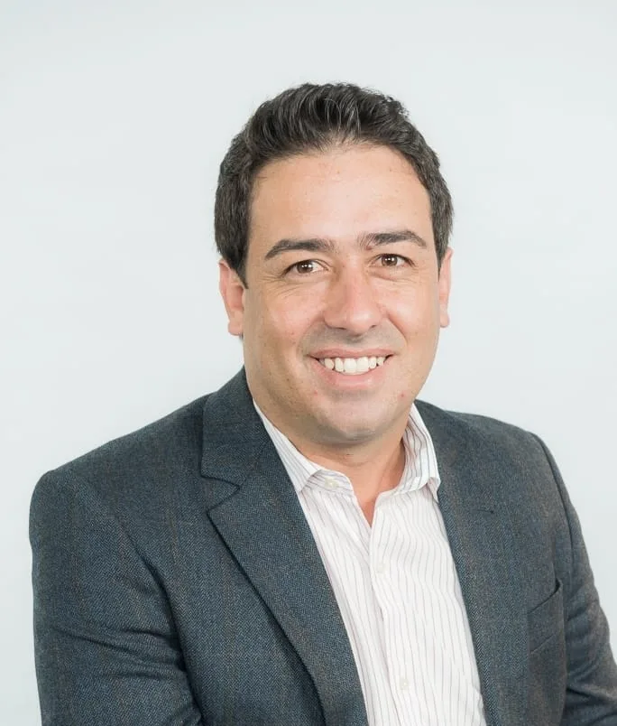 Vereador Saulo solicita informações sobre obras e reforma na Escola EMEB Fernando Pupo 